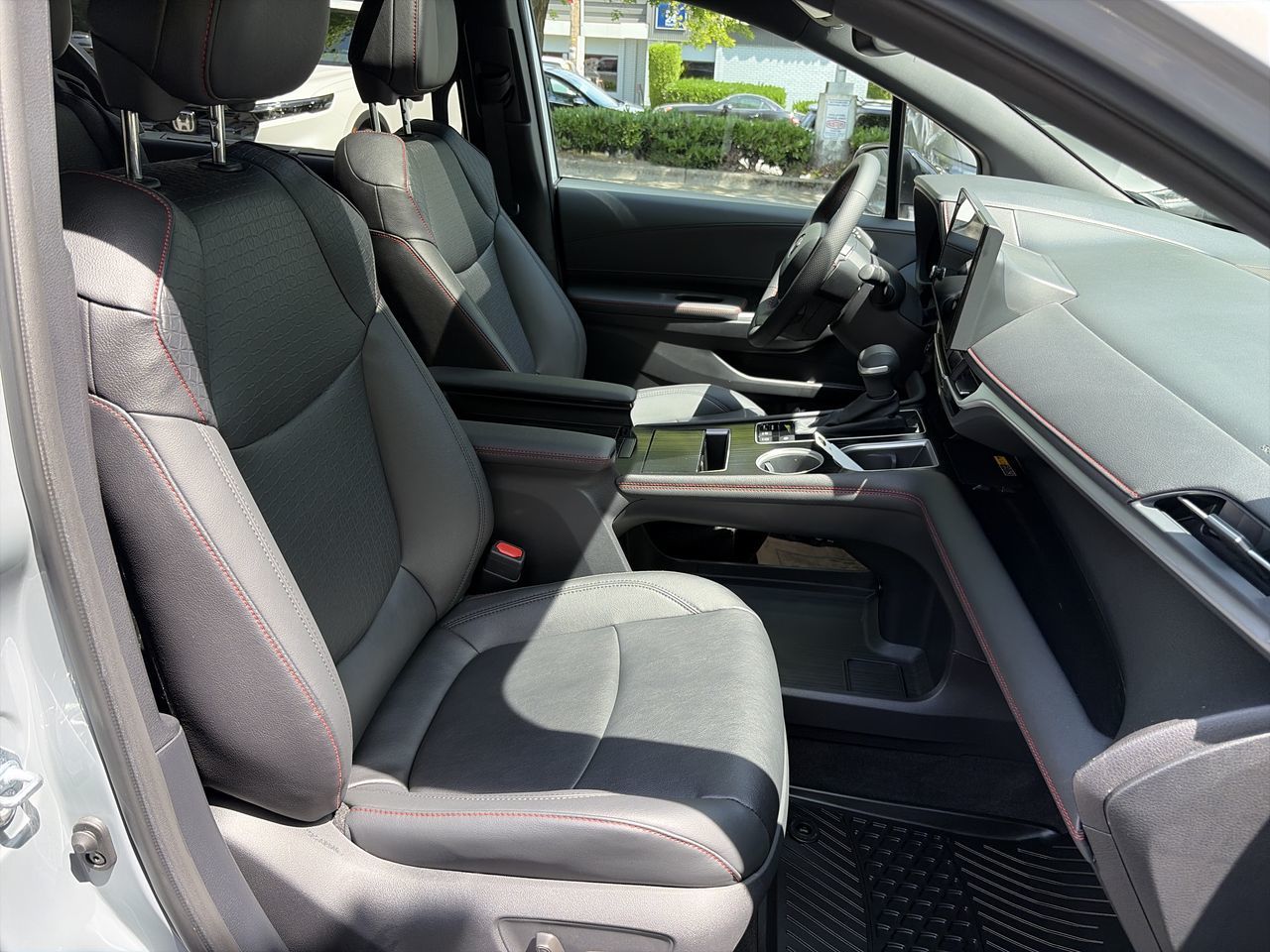 2025  Sienna Hybrid