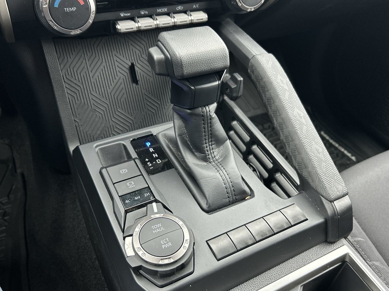 2024 Toyota Tacoma 4X4