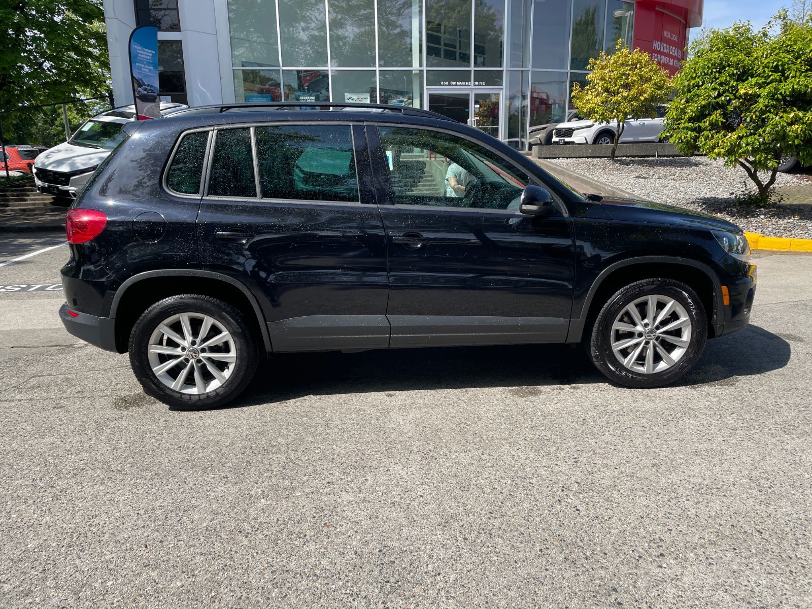 2015 Volkswagen Tiguan in Vancouver, British Columbia