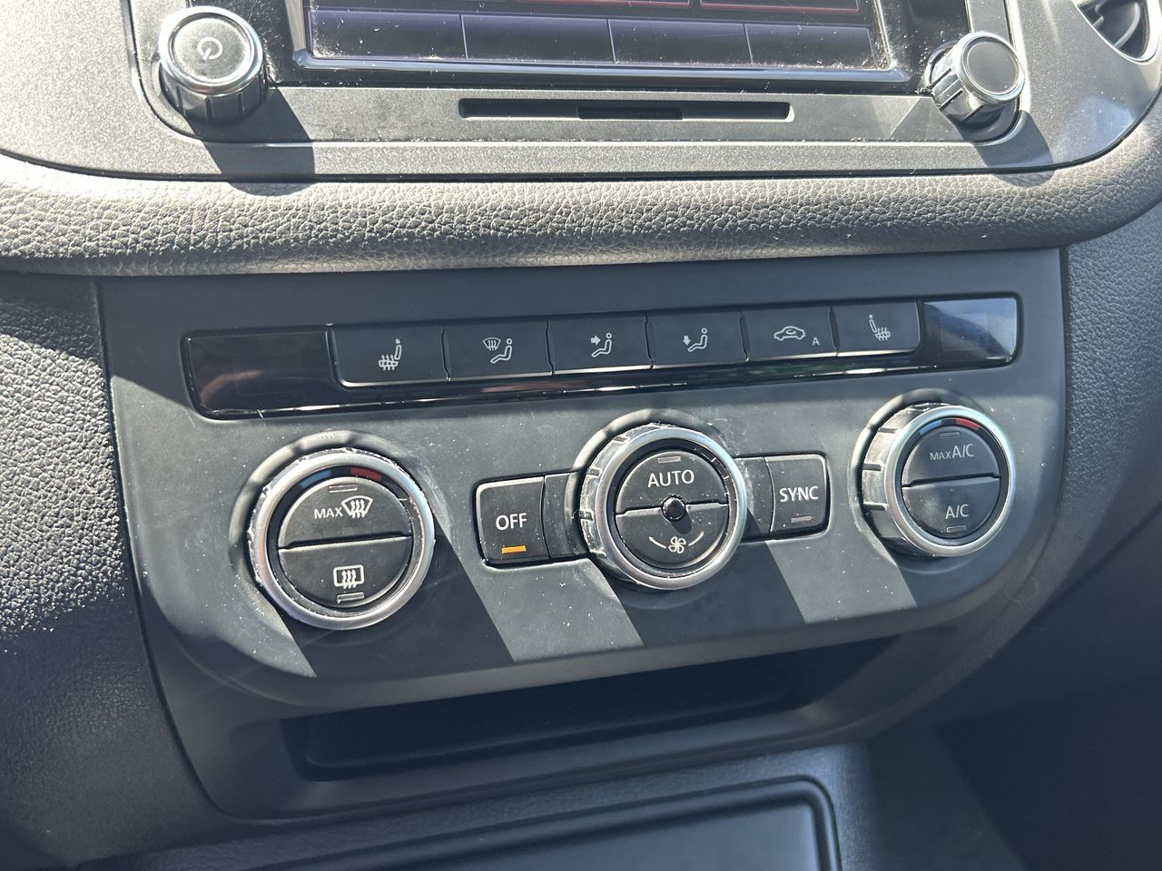 2015 Volkswagen Tiguan in Vancouver, British Columbia