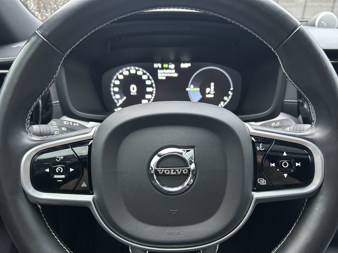 2021  S60