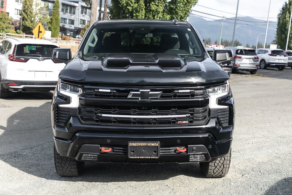 Photo 2024 Chevrolet Silverado 1500 LT Trail Boss #2