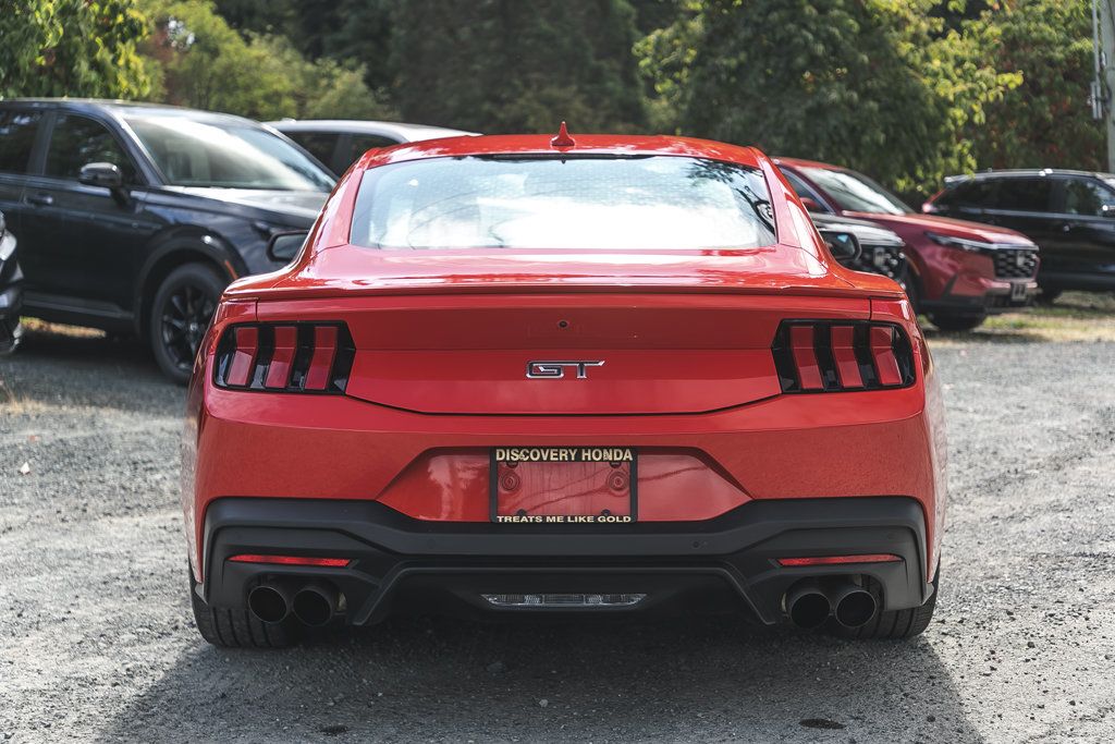 Photo 2025 Ford Mustang #8