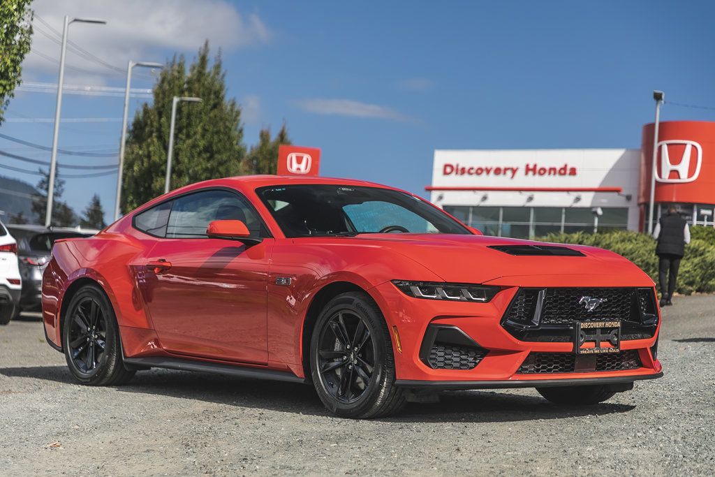 Photo 2025 Ford Mustang #1