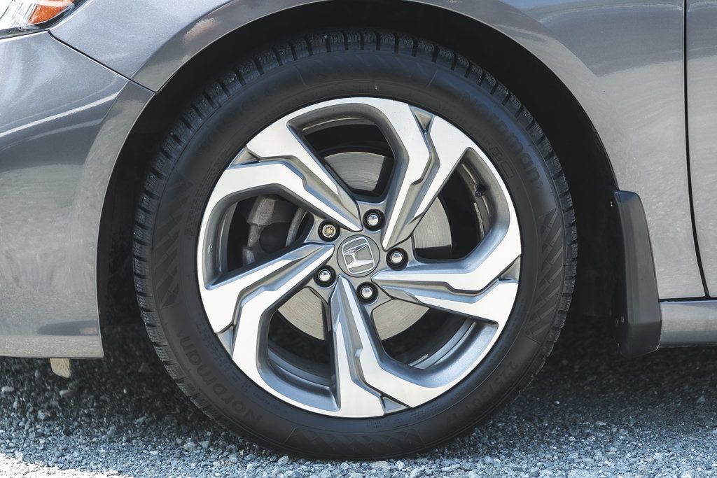 Photo 2019 Honda Accord Sedan EX-L #5