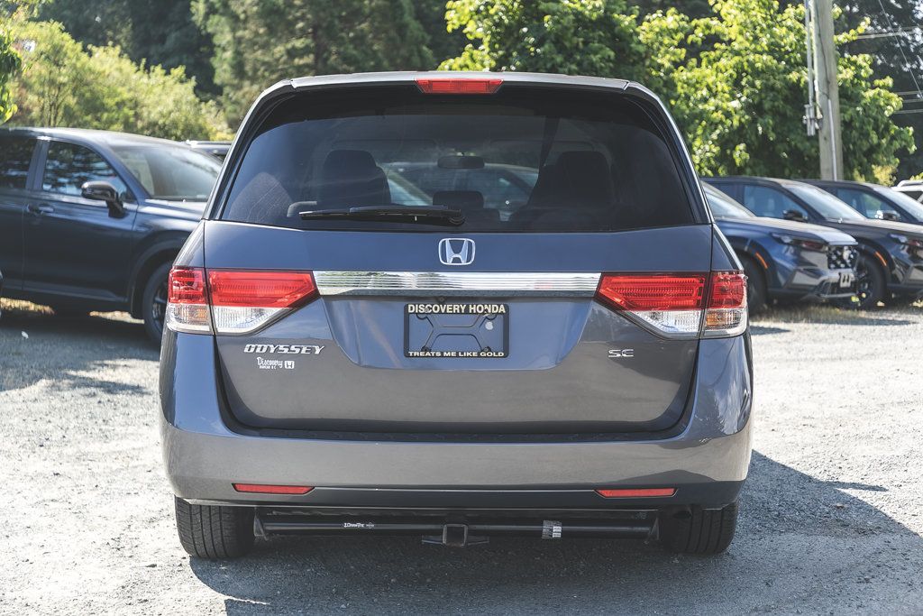 Photo 2017 Honda Odyssey SE #8