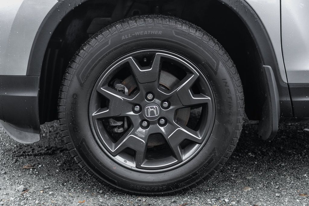 Photo 2025 Honda Passport Sport #5