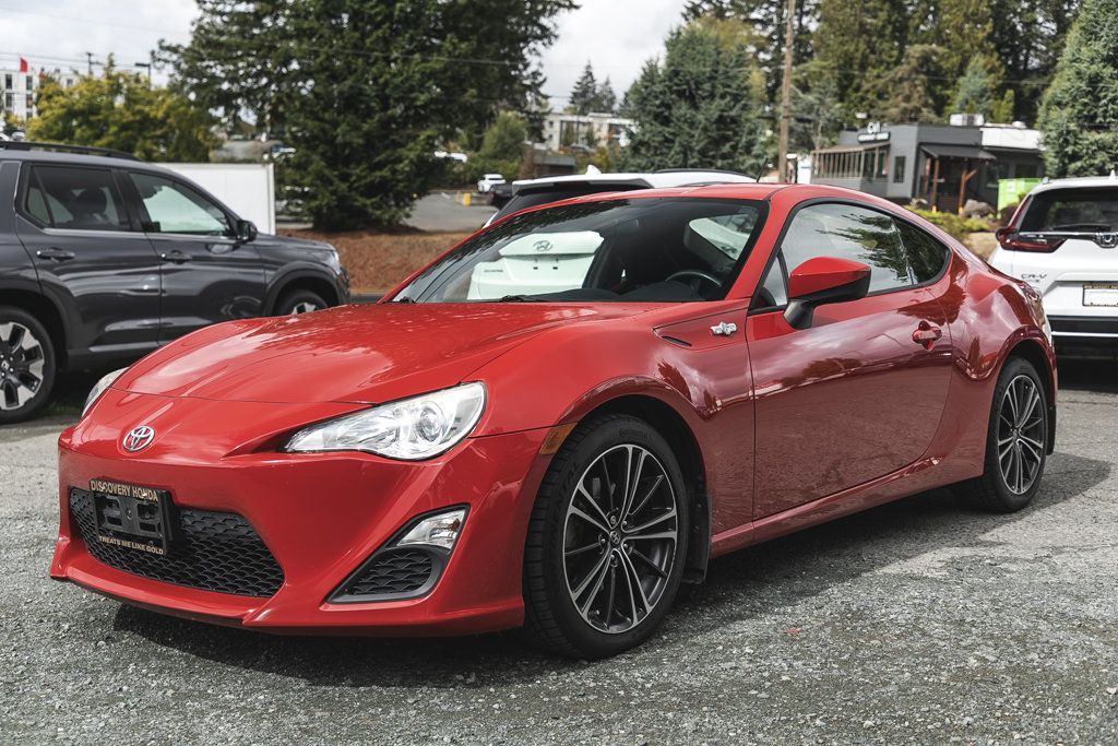 Photo 2013 Scion FR-S Man #3