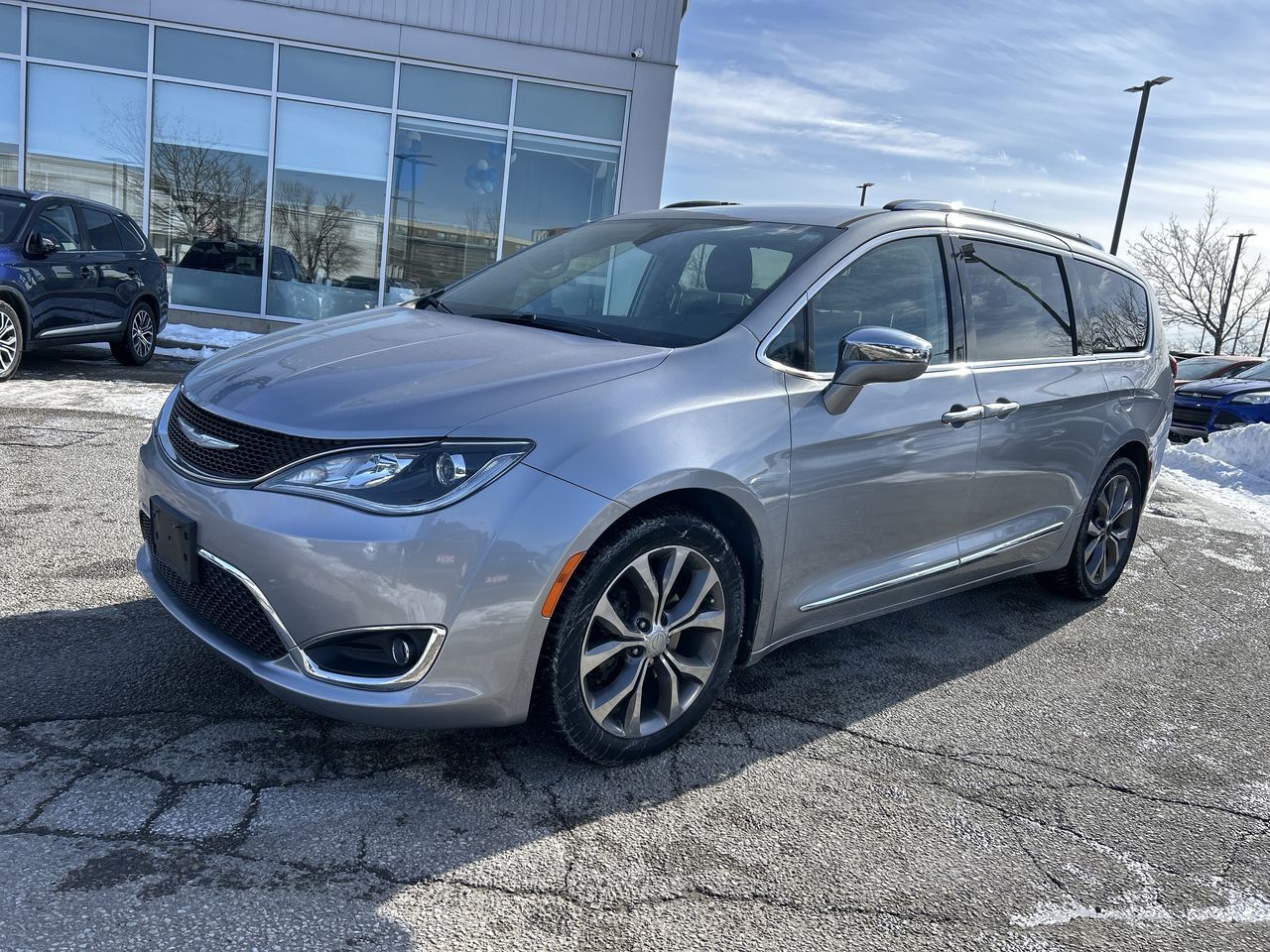 Chrysler Pacifica  2017 à Mississauga, Ontario