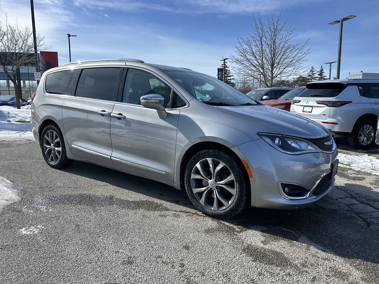 Chrysler Pacifica  2017 à Mississauga, Ontario