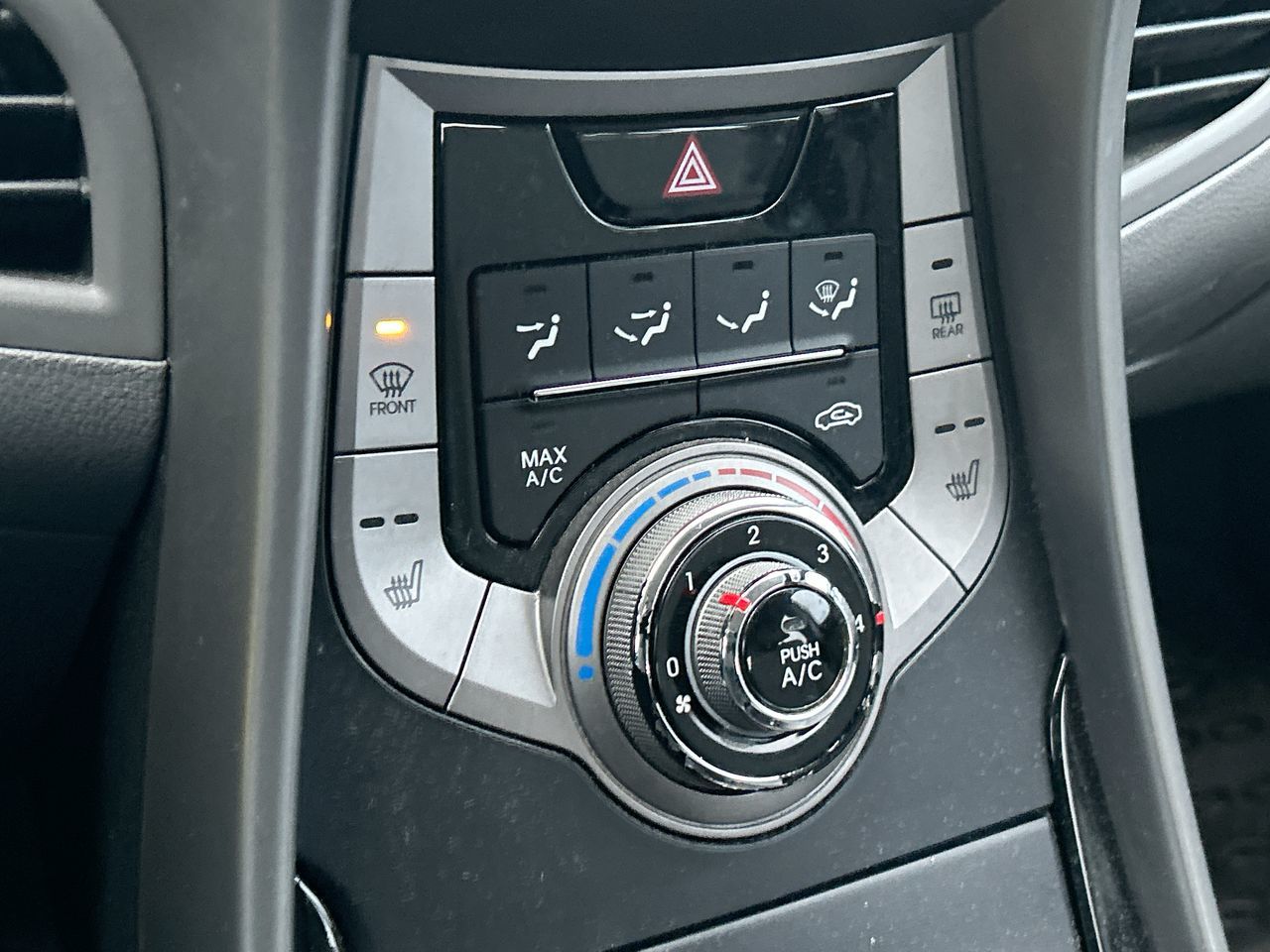 2013 Hyundai Elantra in Mississauga, Ontario