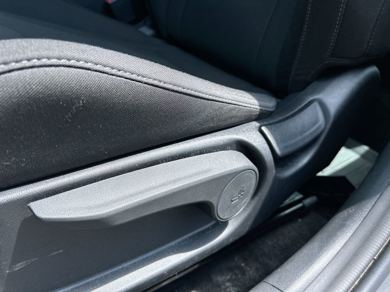 2025 Hyundai Elantra in Mississauga, Ontario