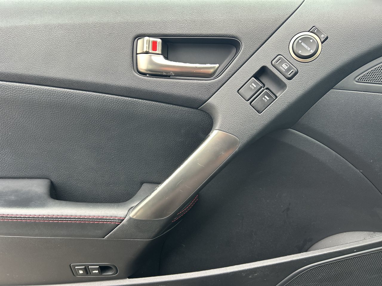 2016 Hyundai Genesis