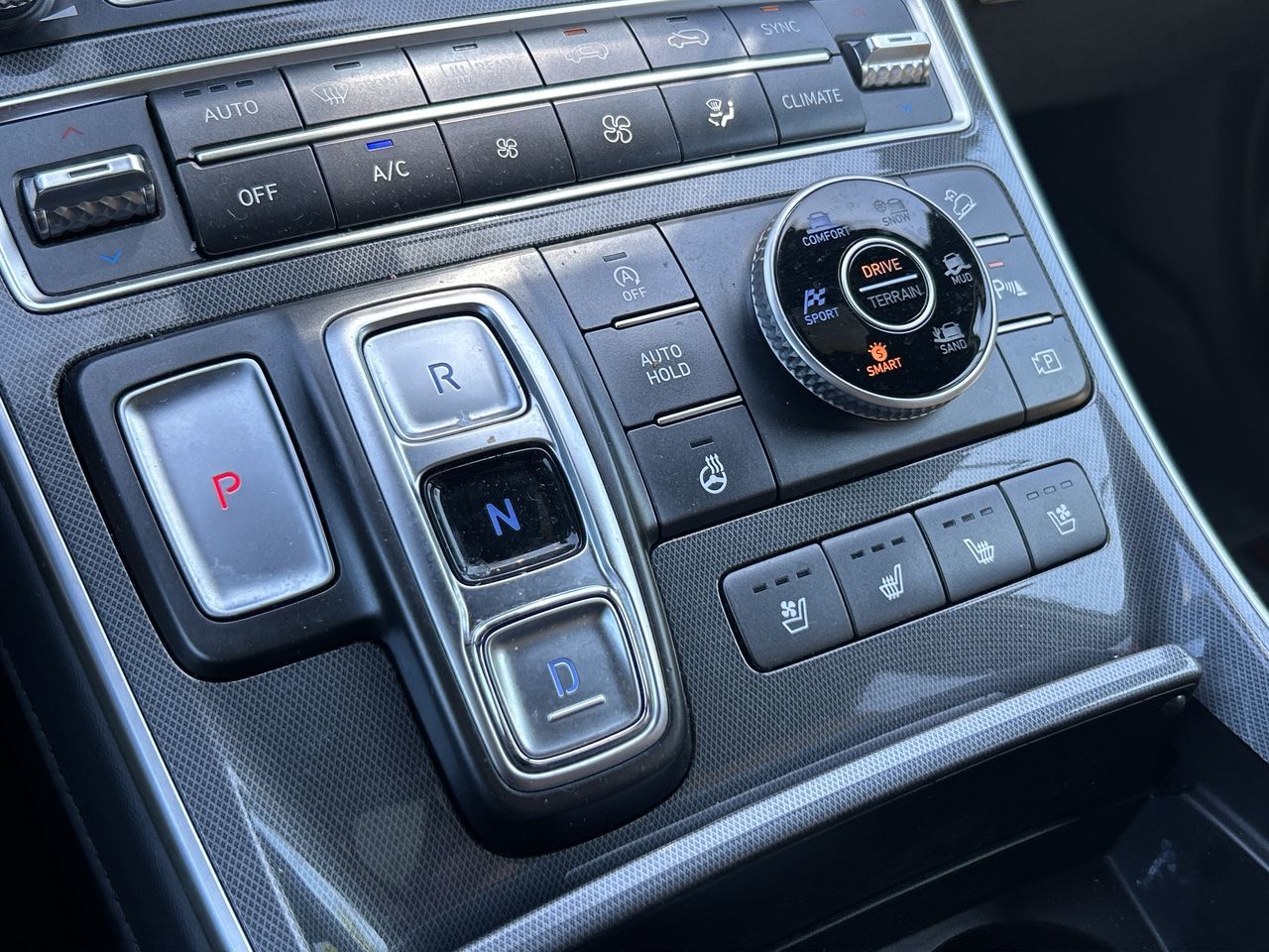 2021 Hyundai Santa Fe in Mississauga, Ontario
