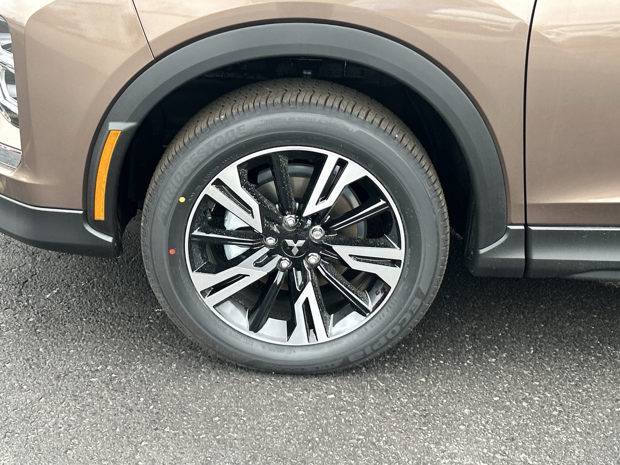 Mitsubishi ECLIPSE CROSS  2024 à Mississauga, Ontario