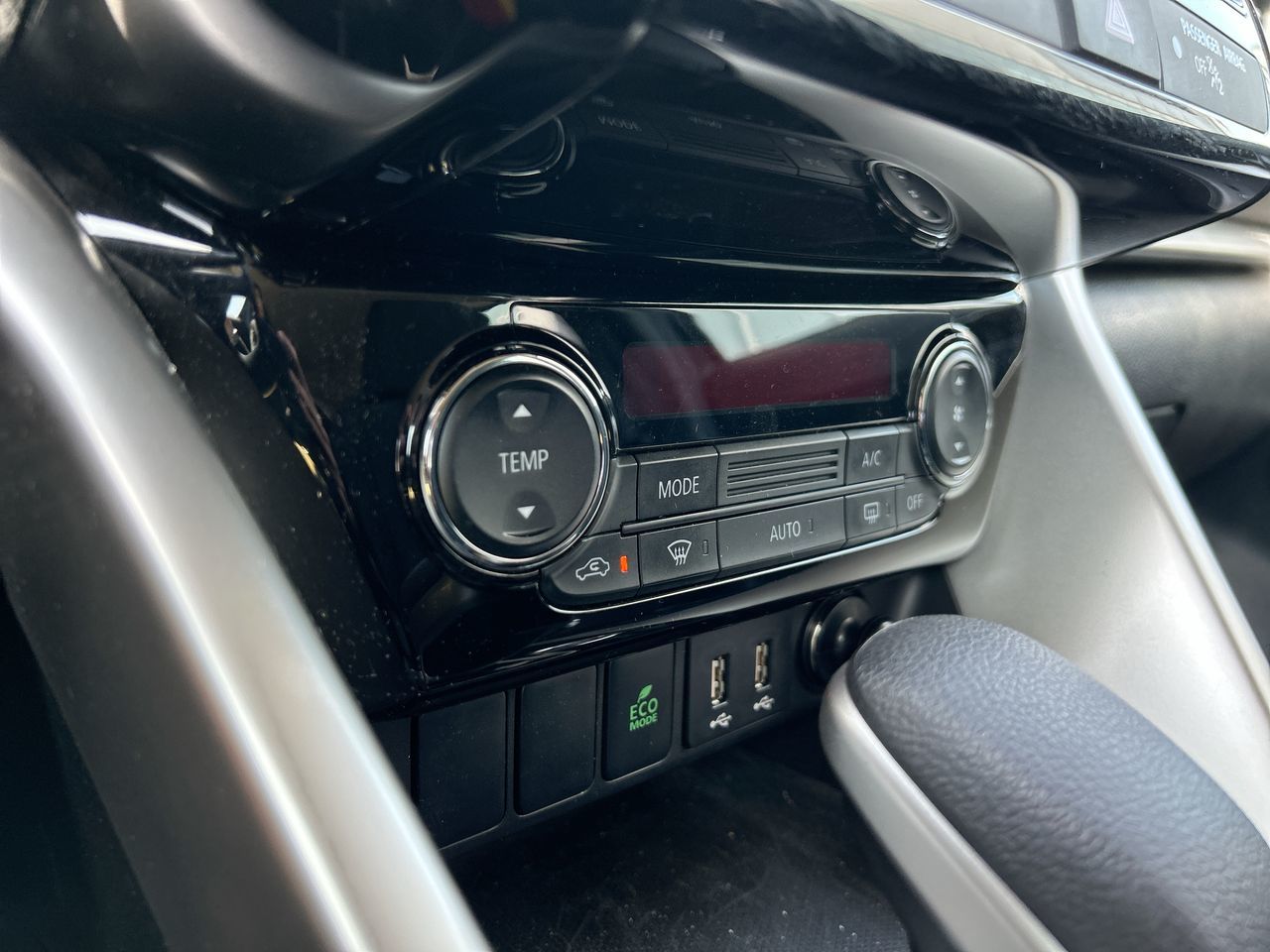 Mitsubishi ECLIPSE CROSS  2024 à Mississauga, Ontario