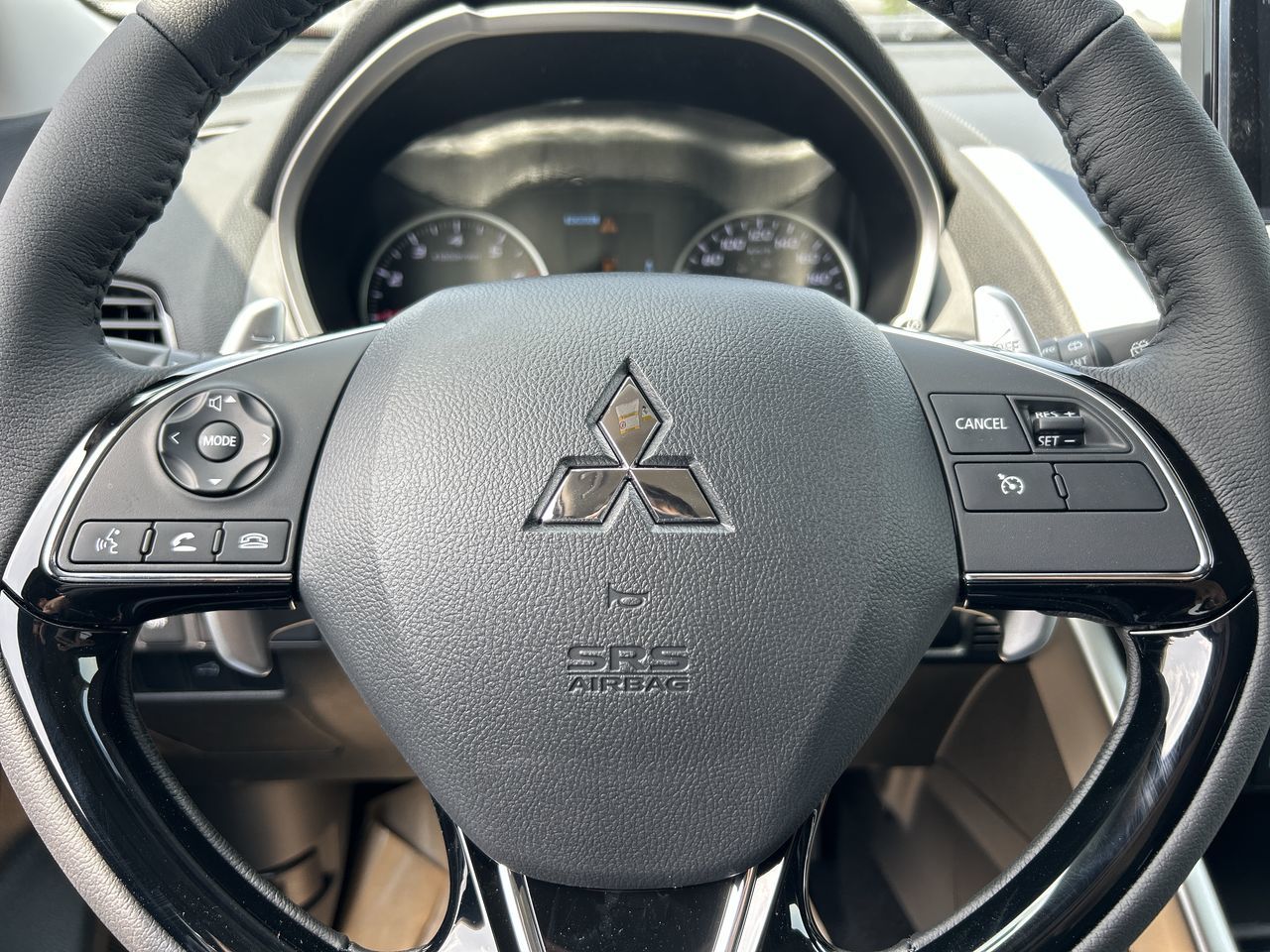 2025 Mitsubishi ECLIPSE CROSS in Mississauga, Ontario