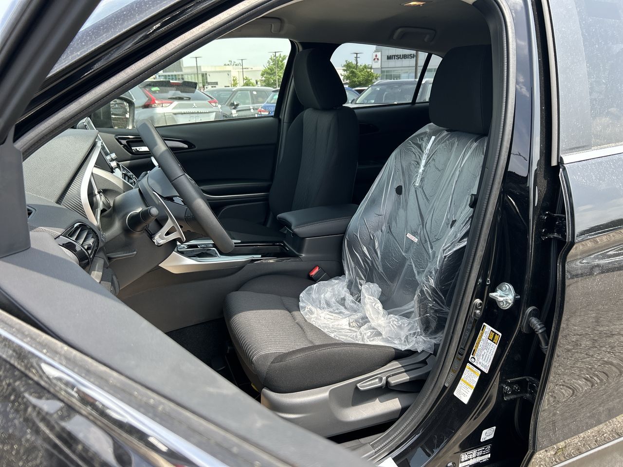 2025 Mitsubishi ECLIPSE CROSS in Mississauga, Ontario