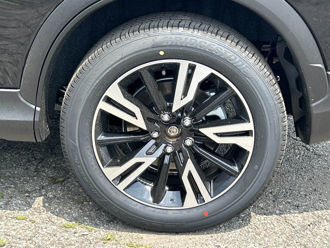 2025 Mitsubishi ECLIPSE CROSS in Mississauga, Ontario