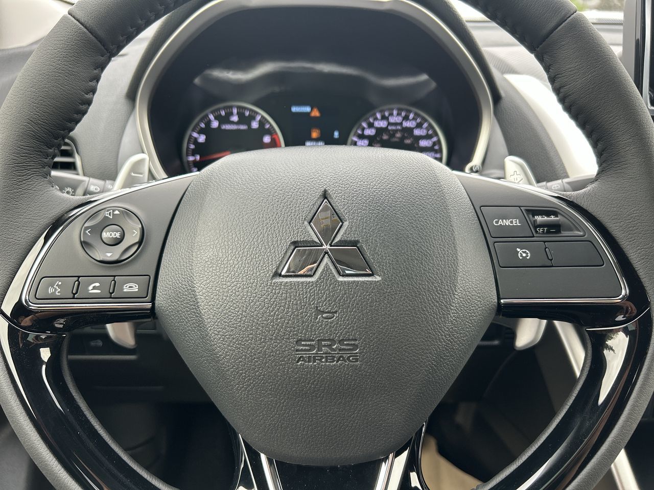 2025 Mitsubishi ECLIPSE CROSS in Mississauga, Ontario