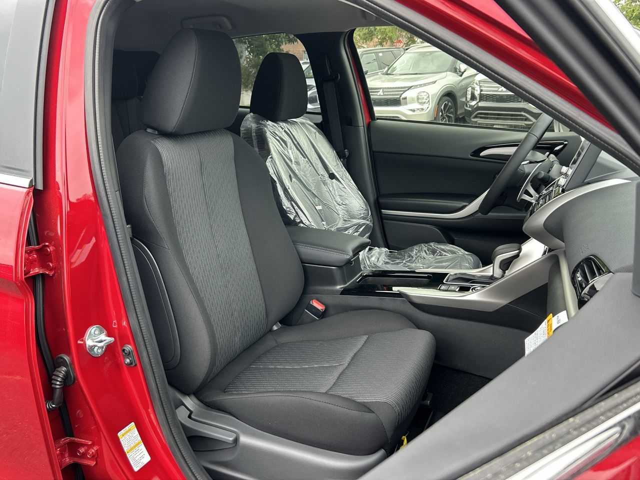 2025 Mitsubishi ECLIPSE CROSS in Mississauga, Ontario