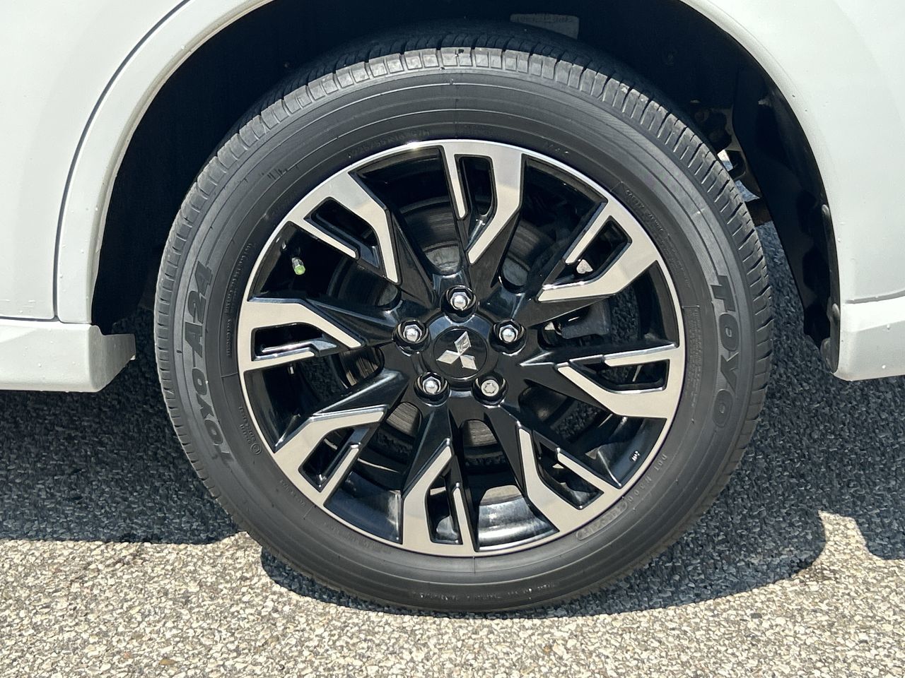2018 Mitsubishi OUTLANDER PHEV in Mississauga, Ontario