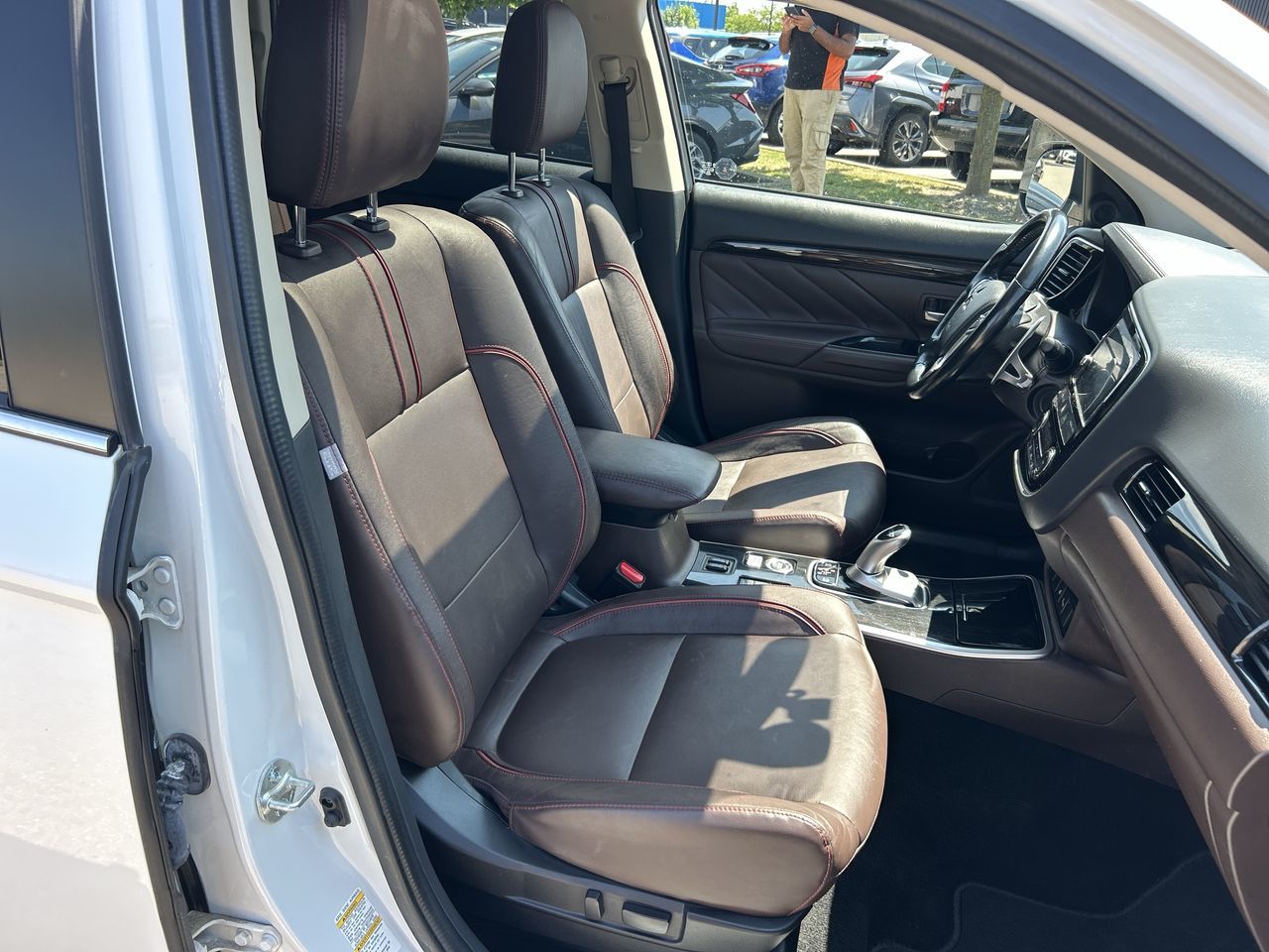 2018 Mitsubishi OUTLANDER PHEV in Mississauga, Ontario