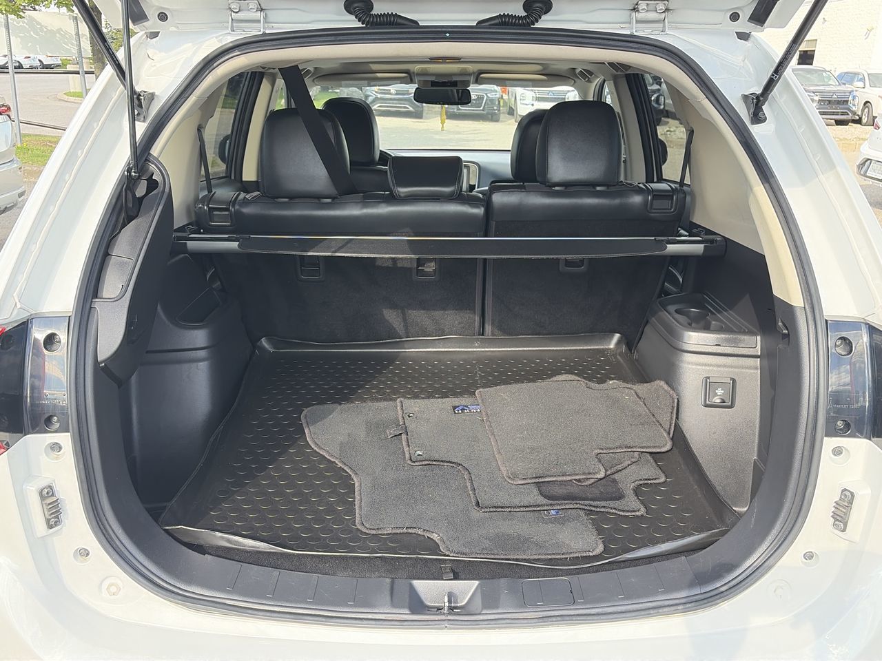 2022 Mitsubishi Outlander PHEV