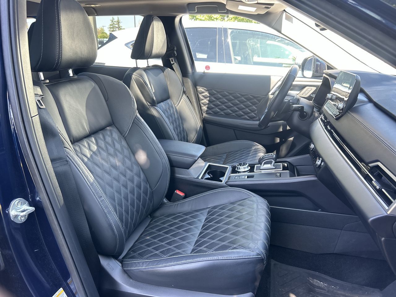 Mitsubishi OUTLANDER PHEV  2023 à Mississauga, Ontario