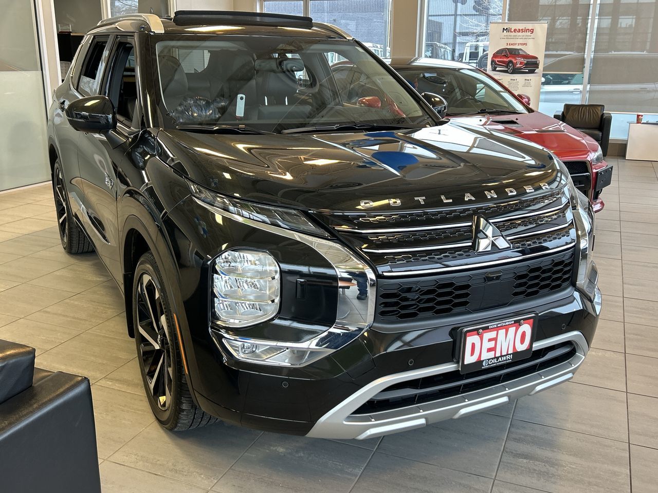 2025 Mitsubishi OUTLANDER PHEV in Mississauga, Ontario