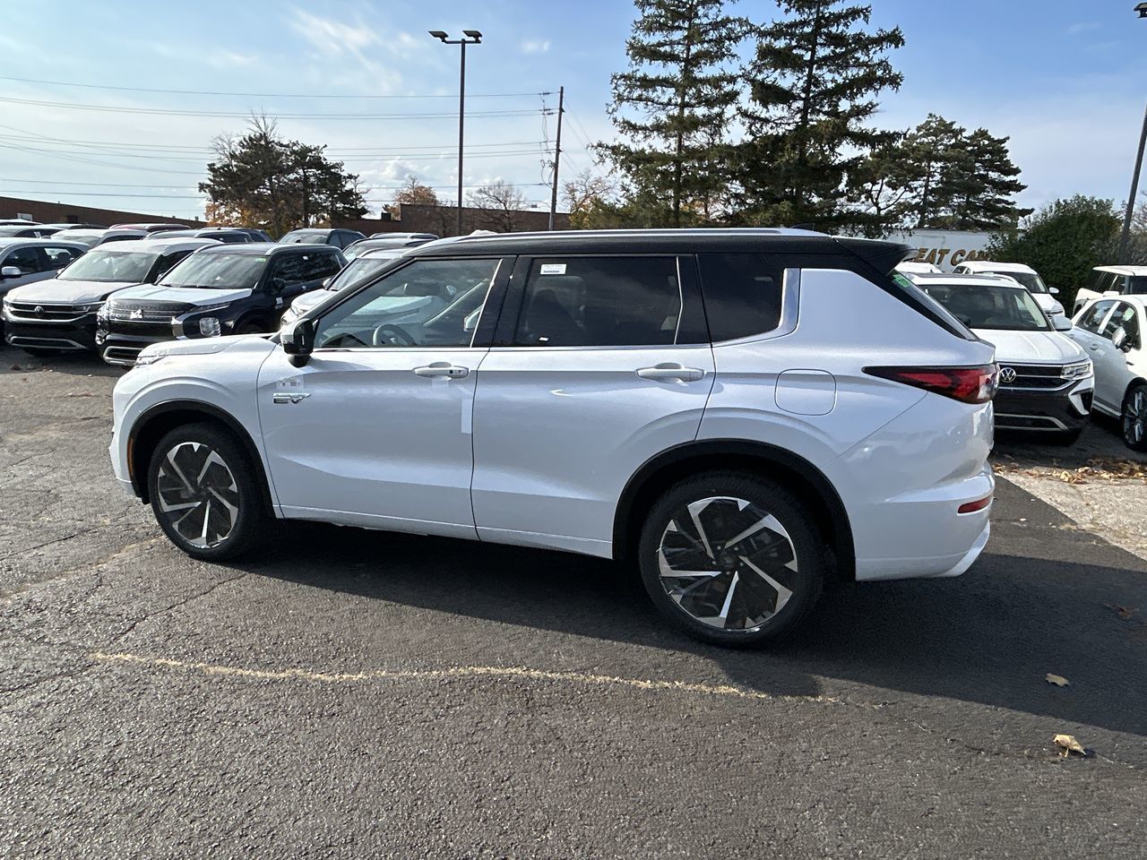 Mitsubishi OUTLANDER PHEV  2025 à Mississauga, Ontario