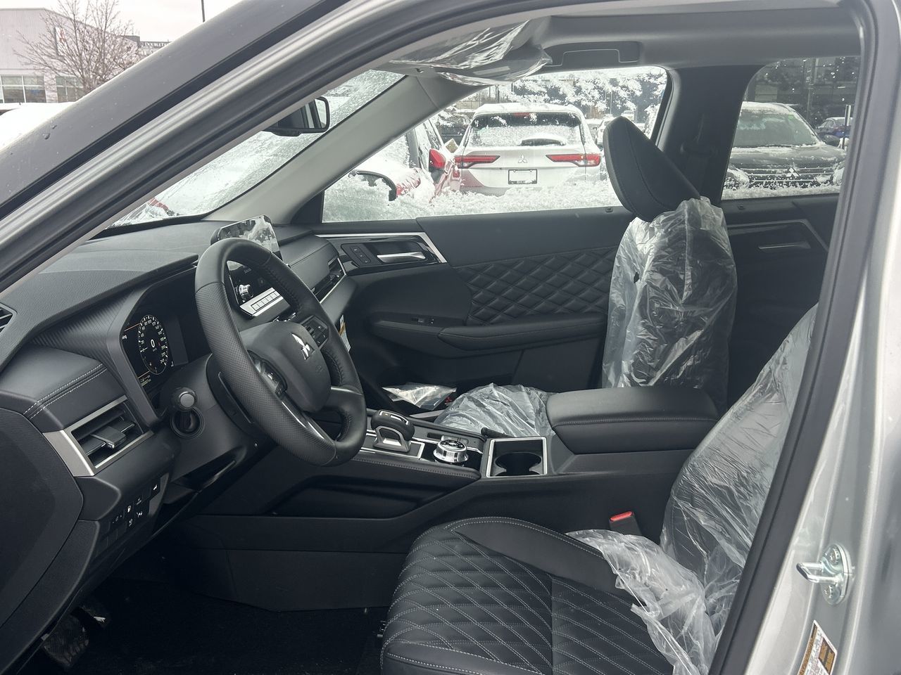 Mitsubishi OUTLANDER PHEV  2025 à Mississauga, Ontario