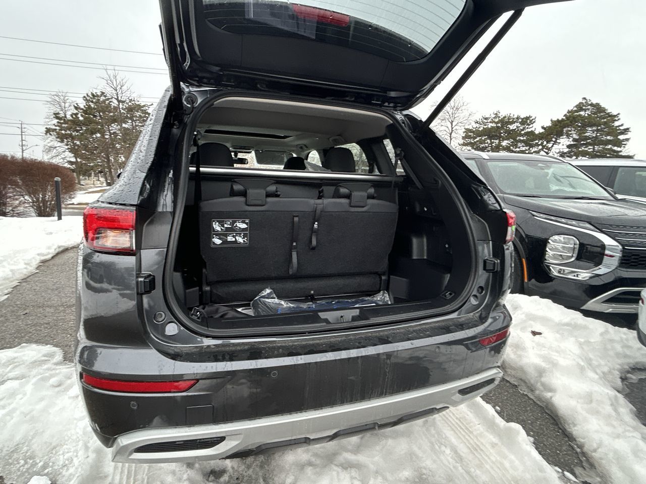 2025 Mitsubishi OUTLANDER PHEV in Mississauga, Ontario