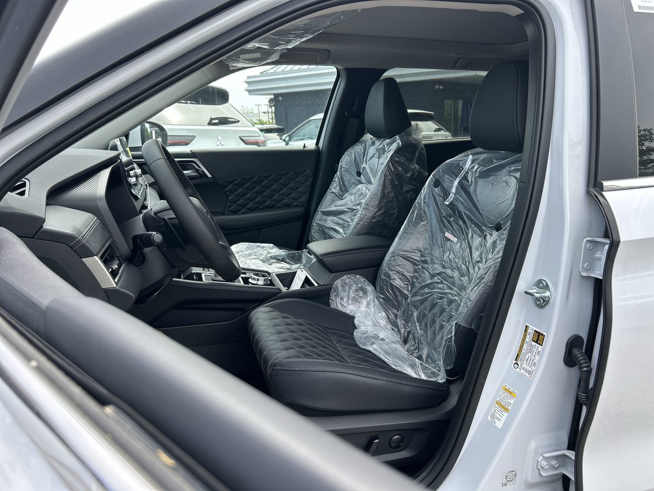 Mitsubishi OUTLANDER PHEV  2025 à Mississauga, Ontario