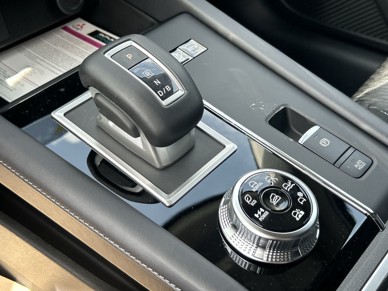 2025 Mitsubishi OUTLANDER PHEV in Mississauga, Ontario