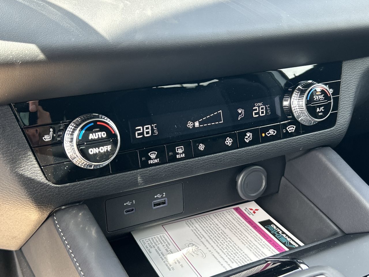 2025 Mitsubishi OUTLANDER PHEV in Mississauga, Ontario