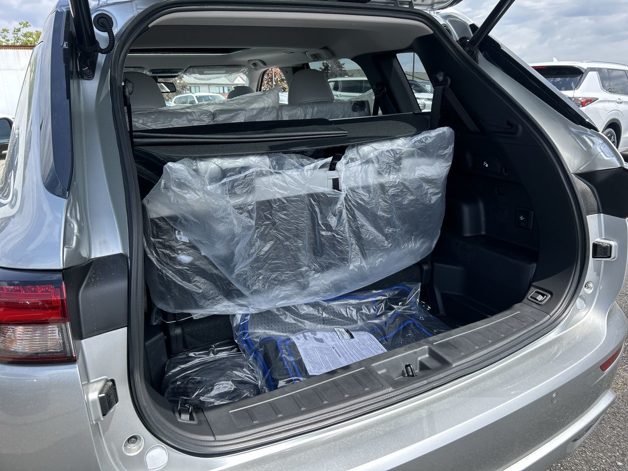Mitsubishi OUTLANDER PHEV  2025 à Mississauga, Ontario