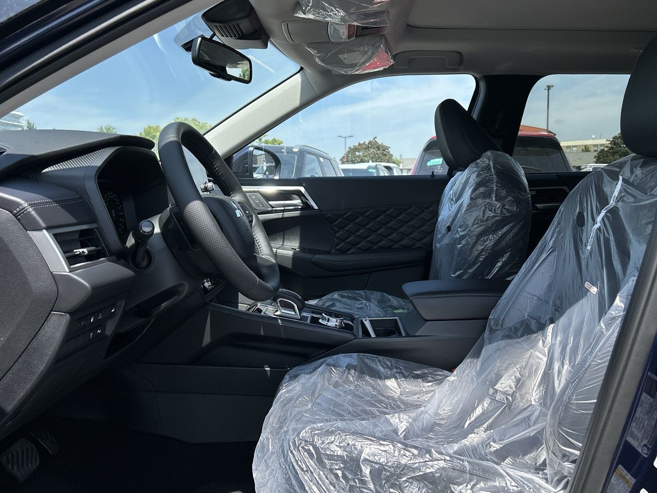 2025 Mitsubishi OUTLANDER PHEV in Mississauga, Ontario