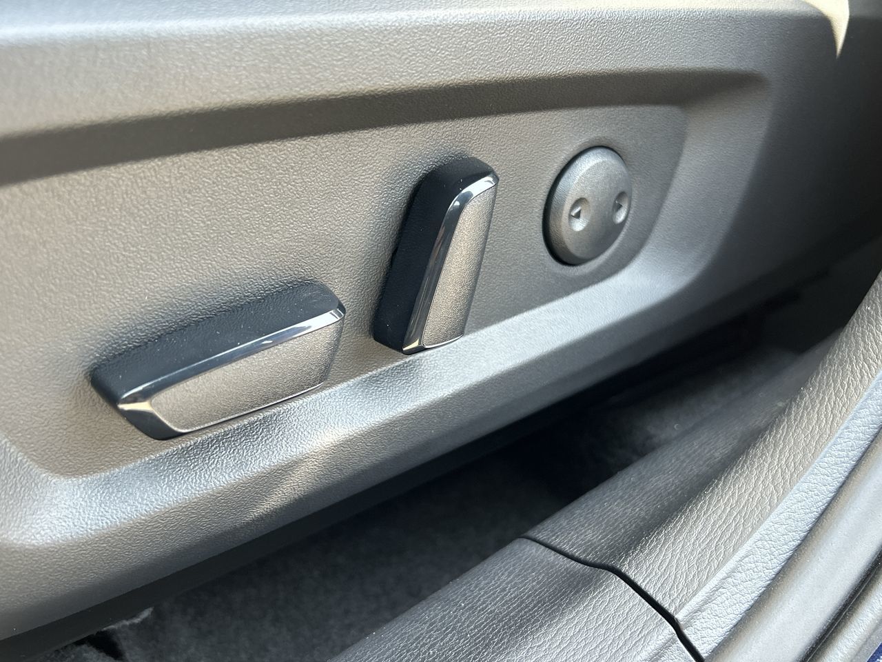 2025 Mitsubishi OUTLANDER PHEV in Mississauga, Ontario