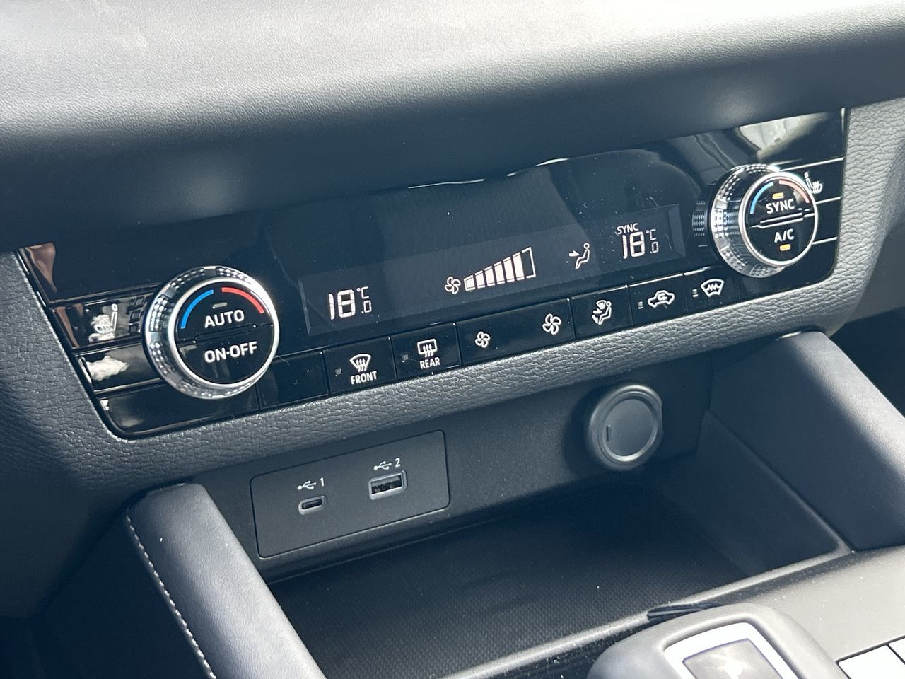 2025 Mitsubishi OUTLANDER PHEV in Mississauga, Ontario