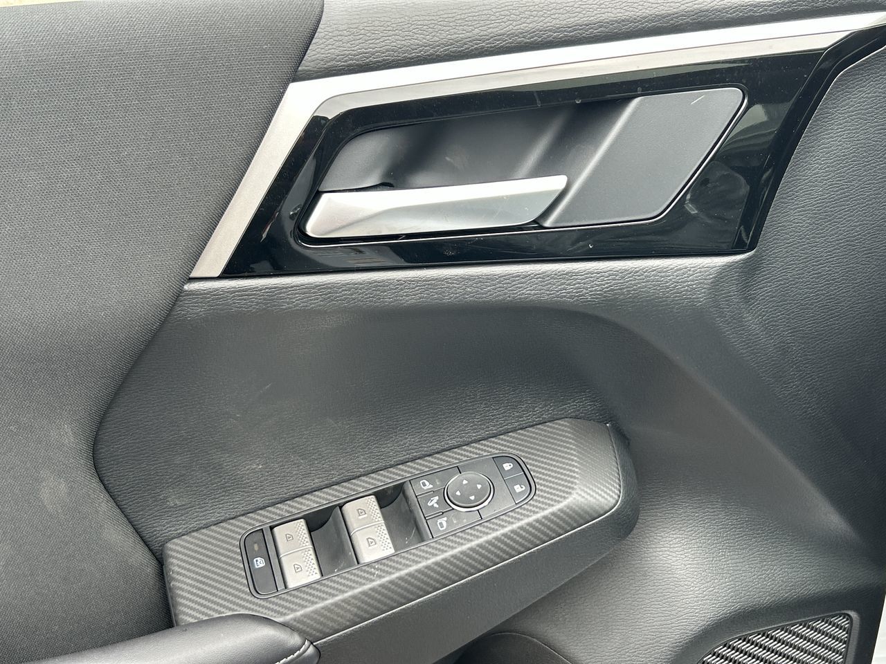 2025 Mitsubishi OUTLANDER PHEV in Mississauga, Ontario