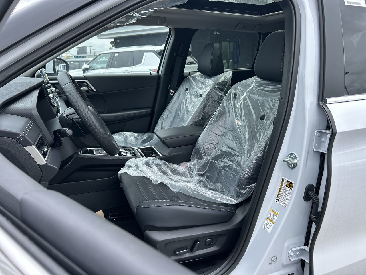 2025 Mitsubishi OUTLANDER PHEV in Mississauga, Ontario