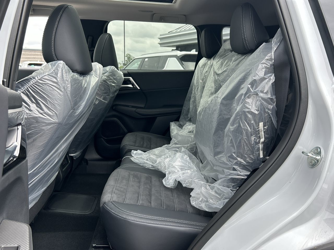 2025 Mitsubishi OUTLANDER PHEV in Mississauga, Ontario