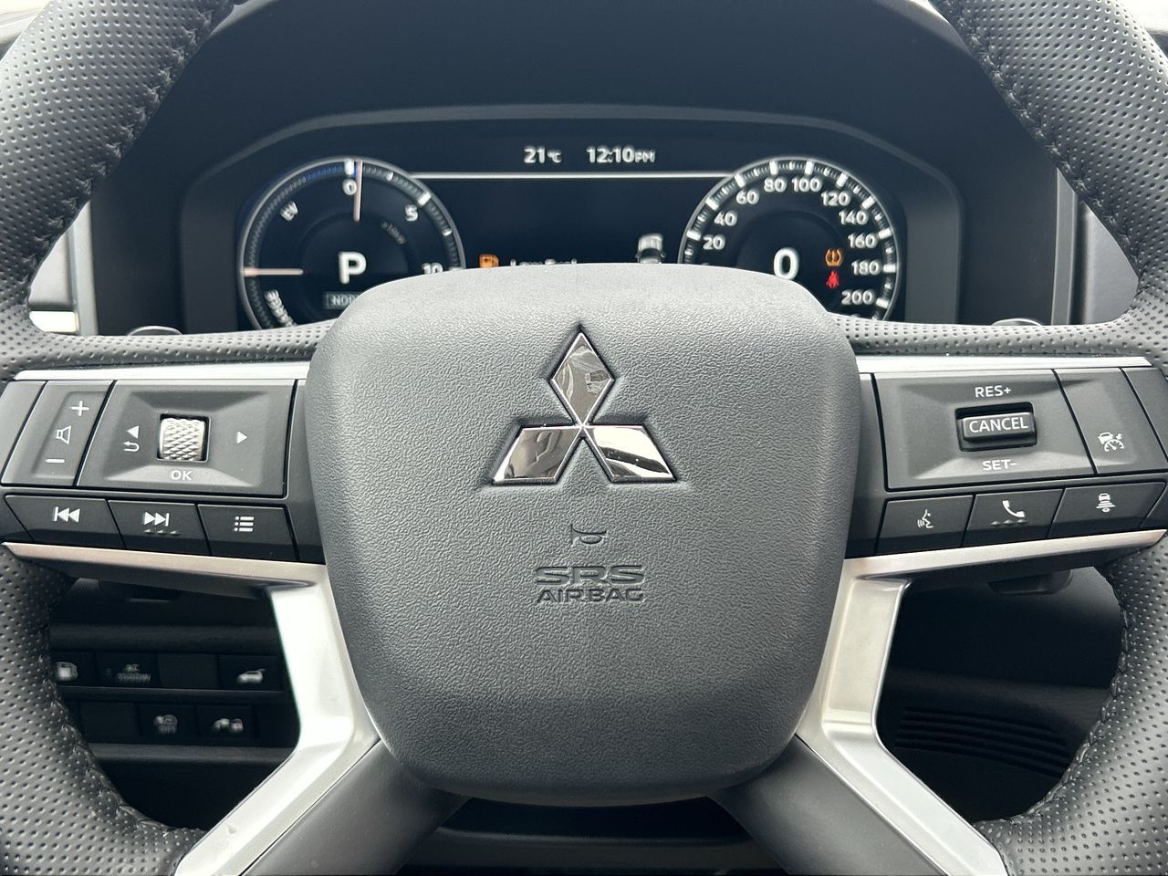 2025 Mitsubishi OUTLANDER PHEV in Mississauga, Ontario