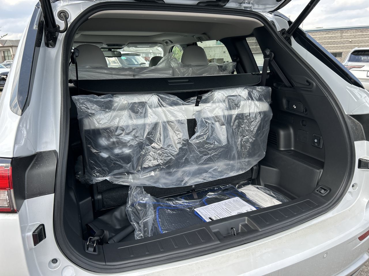 Mitsubishi OUTLANDER PHEV  2025 à Mississauga, Ontario