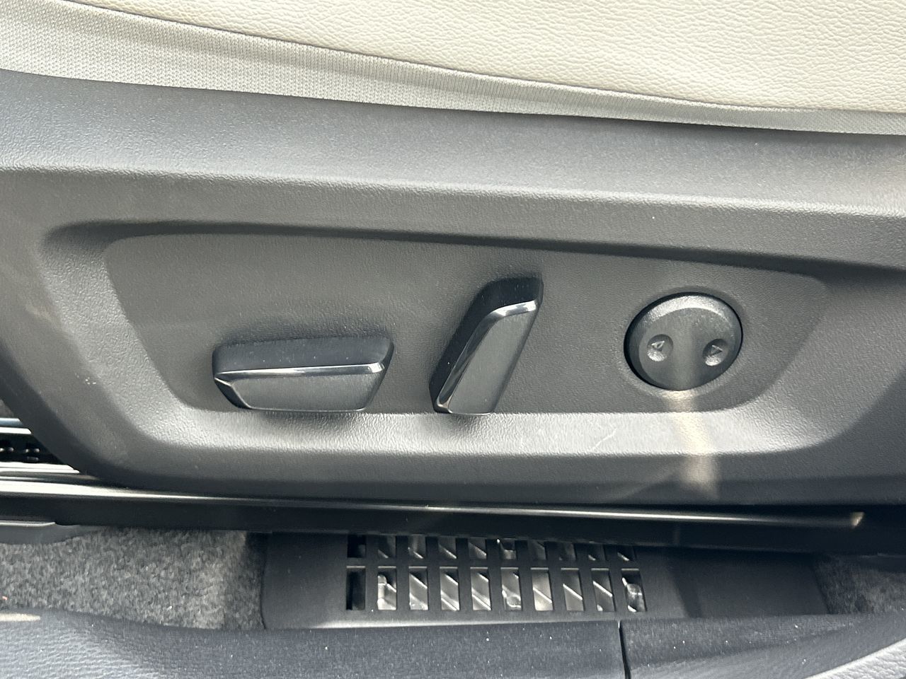 Mitsubishi OUTLANDER PHEV  2025 à Mississauga, Ontario