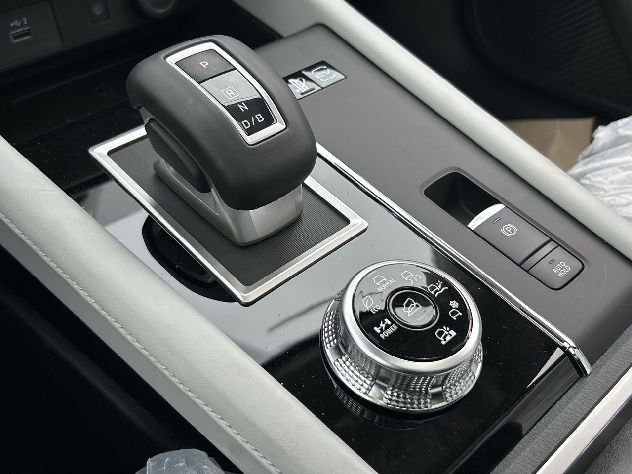 2025 Mitsubishi OUTLANDER PHEV in Mississauga, Ontario