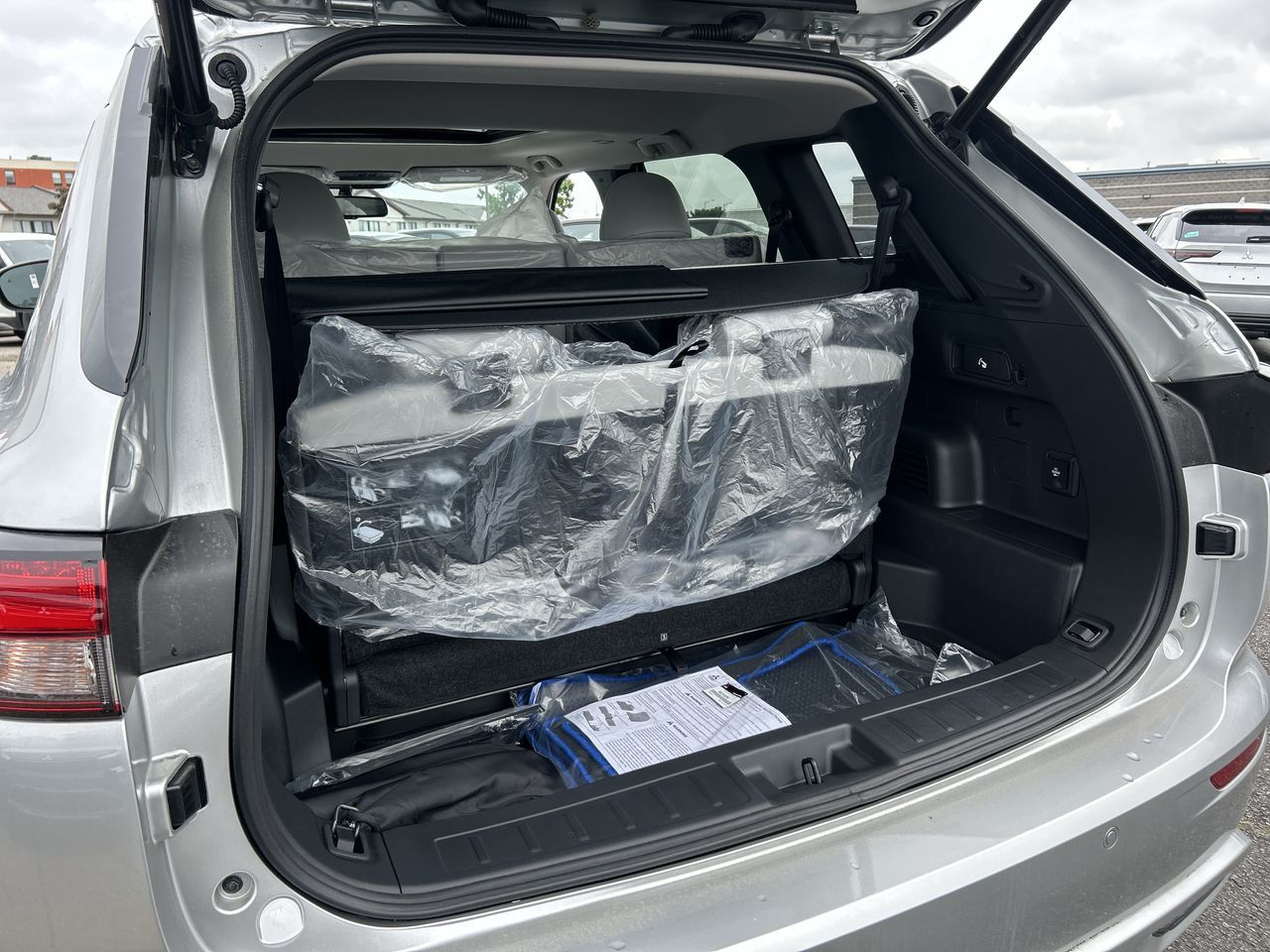 2025 Mitsubishi OUTLANDER PHEV in Mississauga, Ontario