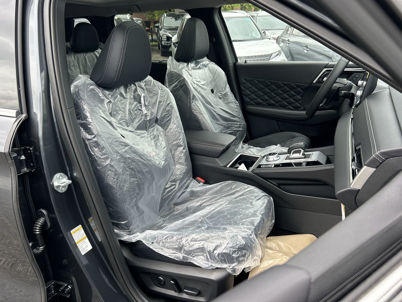 2025 Mitsubishi OUTLANDER PHEV in Mississauga, Ontario