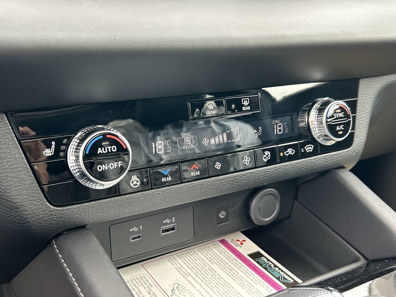 2025 Mitsubishi OUTLANDER PHEV in Mississauga, Ontario